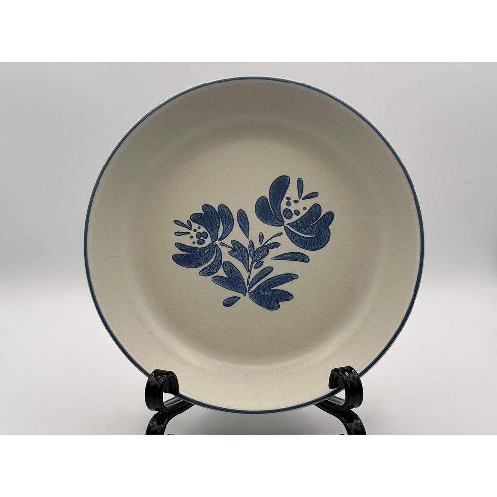 Pfaltzgraff Yorktowne 9.5 Inch Serving Dish Blue Floral Vintage Stoneware USA